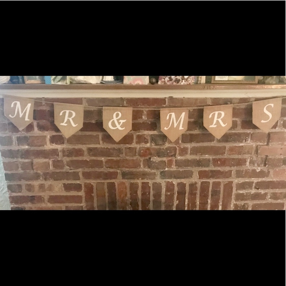 Burlap Mr & Mrs Banner